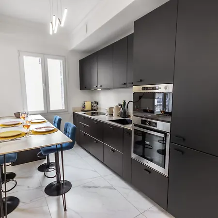 Apartament Le Versailles - Hypercentre - Luxurious - Spacious - Ac Antibes